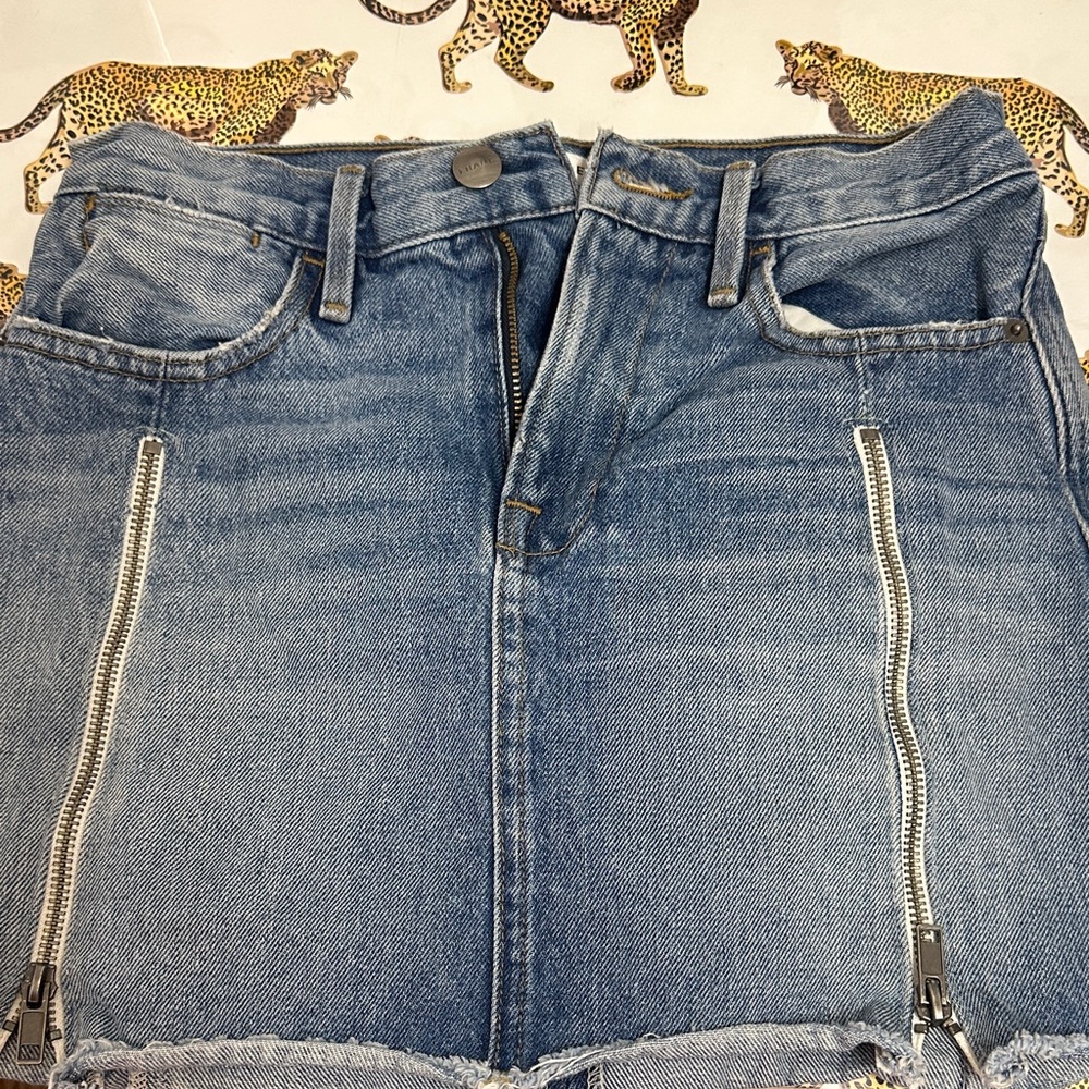 NWOT Frame Denim Zip-Accent Mini Skirt in Light Blue - size 24